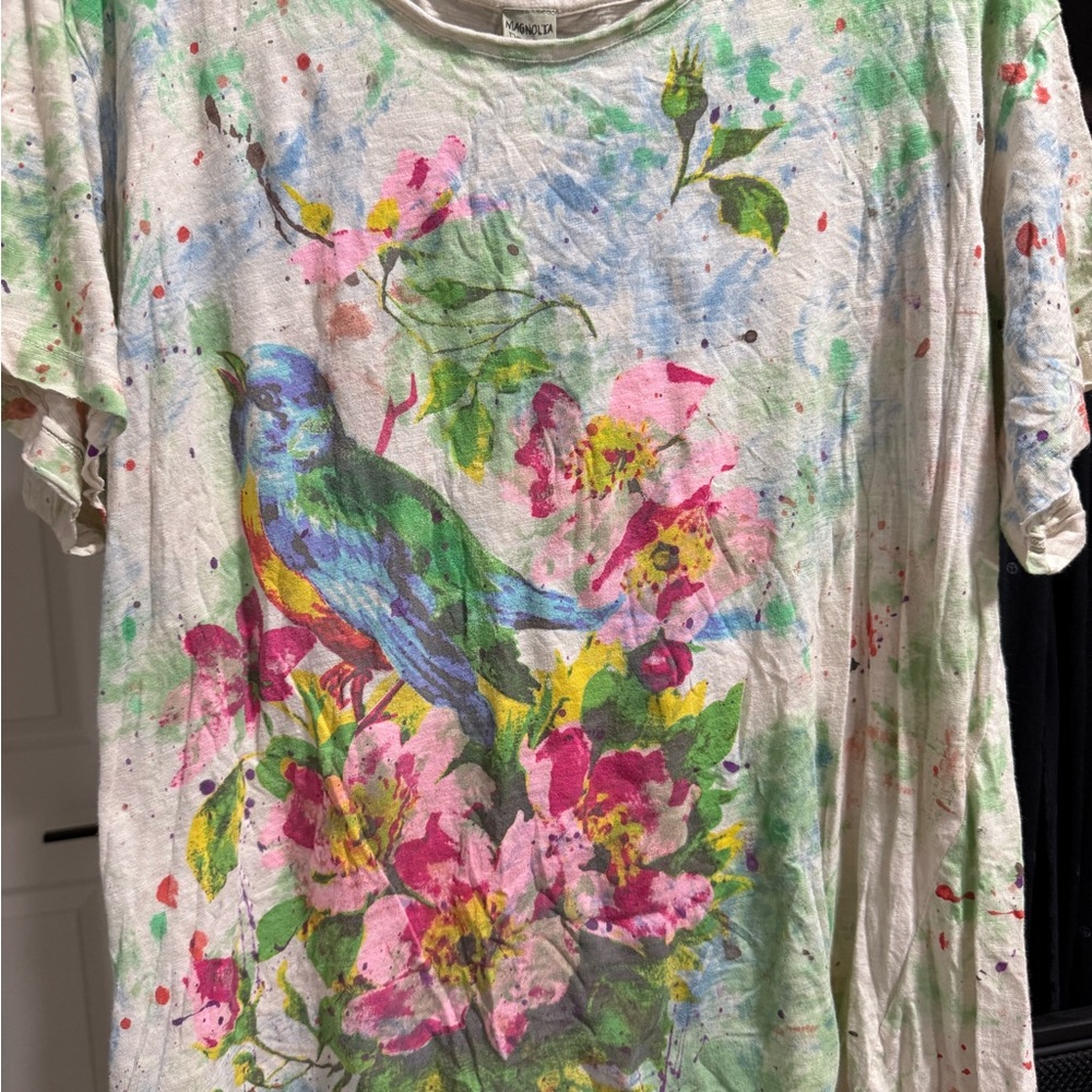 NWT Magnolia Pearl Floral Songbird Boyfriend T